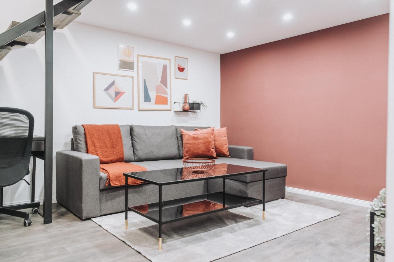 D84- Boutique Apartments, Best Location, By Bqa Budapest Luaran gambar