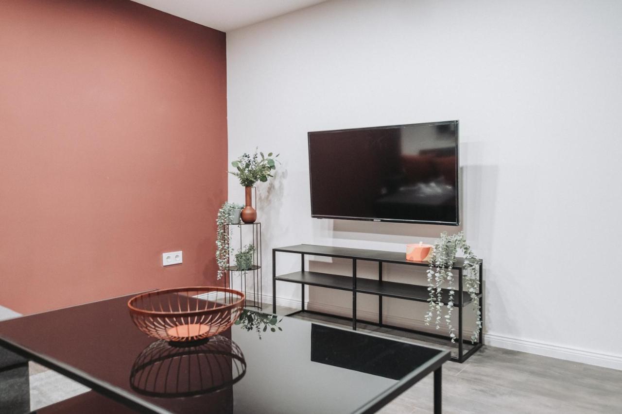 D84- Boutique Apartments, Best Location, By Bqa Budapest Luaran gambar